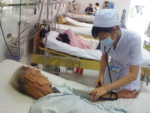 Xử lý bệnh nhân bị đột quỵ do bị nắng nóng