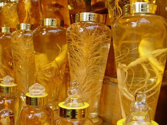 Bình rượu nhân sâm Hàn Quốc tặng sếp nam Bình rượu nhân sâm Hàn Quốc tặng sếp nam