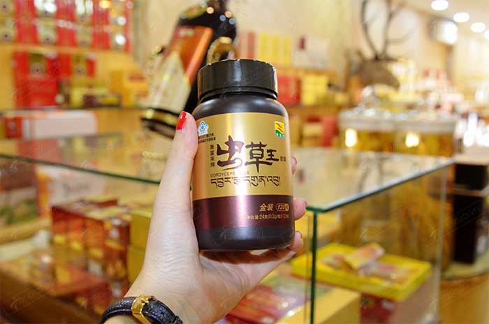 Viên nhộng đông trùng hạ thảo hồng Kông D027 5 Viên nhộng đông trùng hạ thảo hồng Kông D027 5